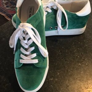 Steve Madden green suede sneakers